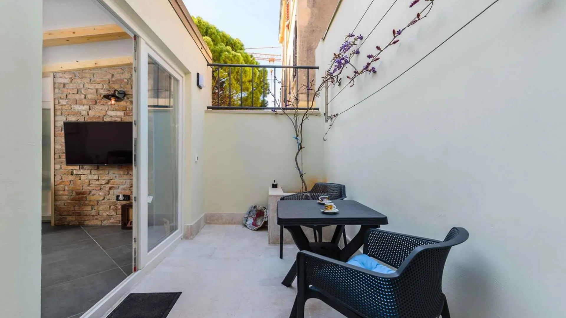 Apartments In Porec - Istrien 51990 Croatia