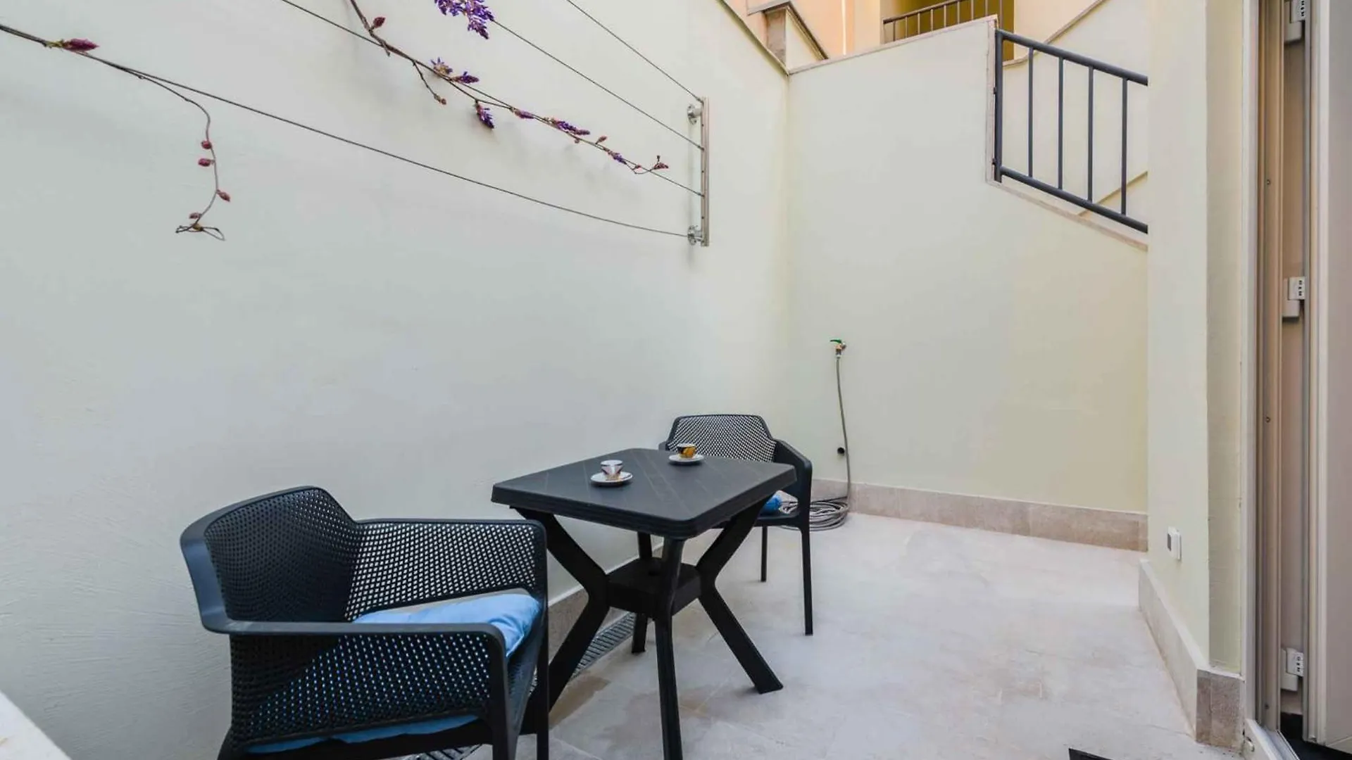 Apartments In Porec - Istrien 51990 0*,